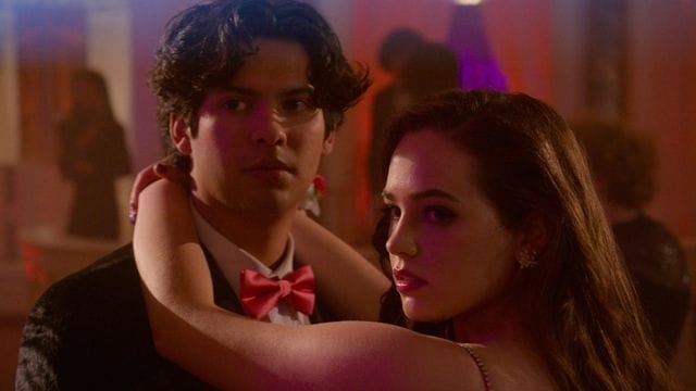 Are Cobra Kai, Cast Mary Mouser and Xolo Mariduea Dating in Real Life