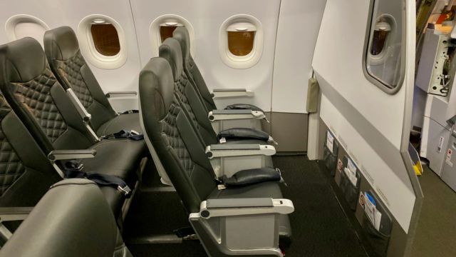 Frontier Airlines Seating Upgrades Stretch Seats, Booking Options, and Elite Benefits